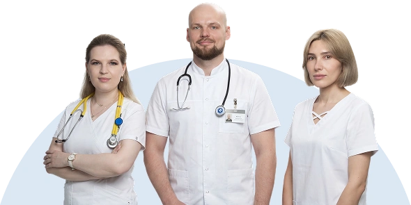 Врачи